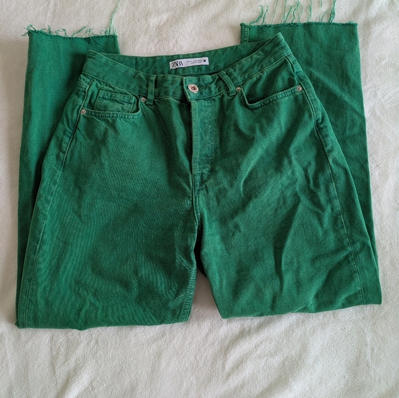 Zara Straight Leg Jeans - Picture 2 of 4